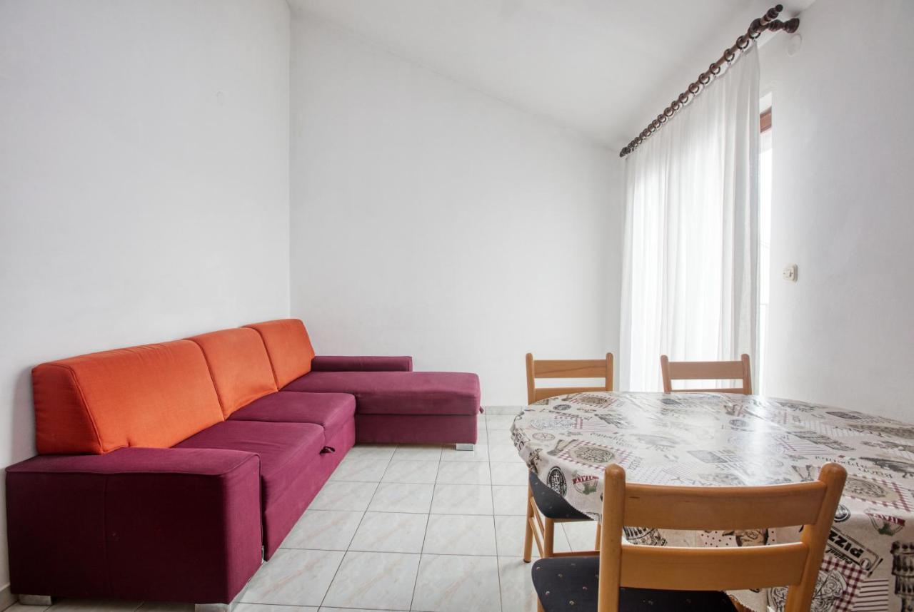 Apartments By The Sea Brodarica, Sibenik - 13615 المظهر الخارجي الصورة